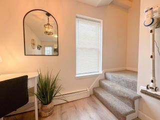 New - Mins to Concord/ Nashua - Walk to Downtown - - 1
