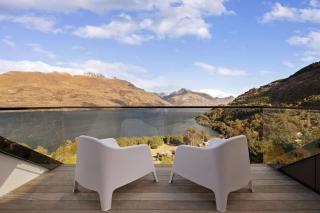 Contemporary 4 Bedroom House with Stunning View - Queenstown - 5