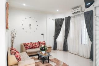 Urbanview Hotel Syariah near RSIA Annisa Jelutung Jambi - - 6