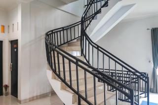 Urbanview Hotel Syariah near RSIA Annisa Jelutung Jambi - - 8