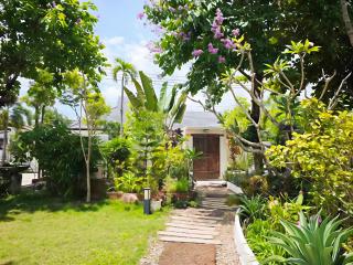 Fieldlight & pool - Mae Rim - 1
