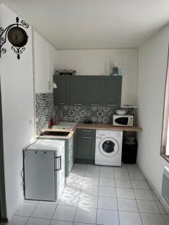 Jolie studio meublé tout équipé - Chalons en Champagne - 7