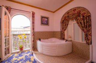 Milou Inn - 1