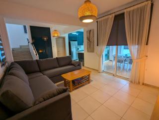 Amelia Villa With Private Pool , Wifi & Bbq, - 8