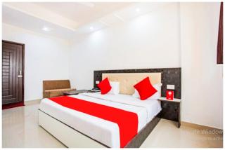 HOTEL RAJ PREMIUM GANGA Near Neelkanth Dham - Free Parking and Free Wifi - Fully Air Conditioning - BEST PREMIUM HOTEL - Rāiwāla - 0