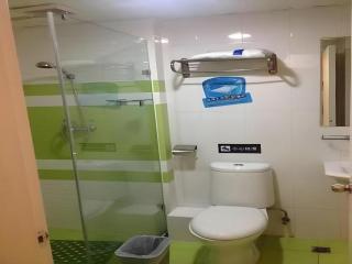 7 Days Inn Guangzhou Shimao Center Jianshe Road - Canton - 4