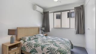 Shorebreak Unit 3 - Caloundra - 1