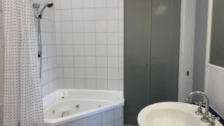 Unit 10 Sea Eagles Apartments - Caloundra - 2