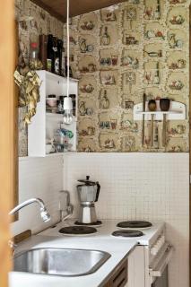 Experience The Simple Life In A Retro Wooden House - Højby - 6