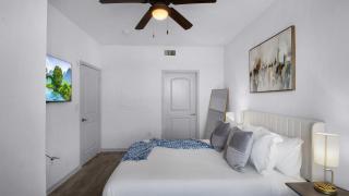 Charming 1BD Haven I Frisco I Pool, Gym, Work Space - 7