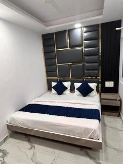 Hotel Cottage Dx - Jāmb - 6