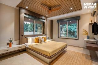 StayVista at The White Canopy with BBQ & Lawn - Panchgani - 3