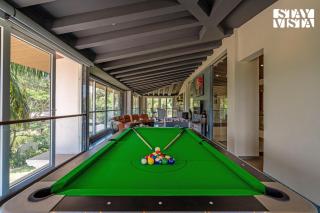 StayVista at The White Canopy with BBQ & Lawn - Panchgani - 8