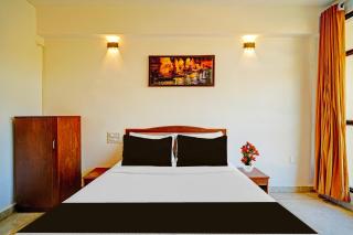 Super Townhouse Madikeri Fort Formerly Hotel Raj - 2