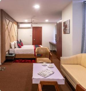 Blossom Rooms Hotel Abhi Residency - Opp Cyber Tower- a Luxury Collection Hotel- Free Early Check-ins - 2
