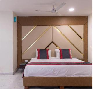 Blossom Rooms Hotel Abhi Residency - Opp Cyber Tower- a Luxury Collection Hotel- Free Early Check-ins - Haiderabad - 7