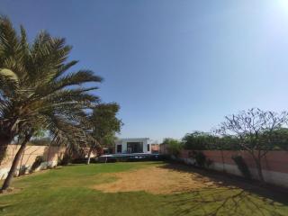 The GetAway - Karachi - 1