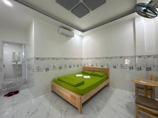 Nhà Nghỉ Thuỳ Duyên - Ấp Long Sơn - 0