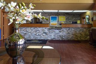 Days Inn by Wyndham Clinton - Clinton - 8