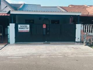 Akiera Homestay #MELAYU ONLY - Pelabohan Klang - 0