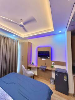 Skyline - Greater Noida - 0