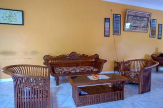 RedDoorz near Lokawisata Baturaden - Purwokerto - 2