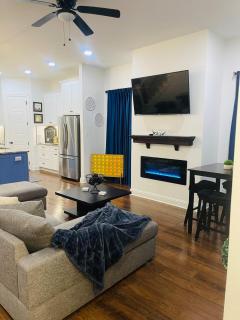 GGI Retreat Modern Texas Style Home - Shreveport - 0