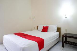 RedDoorz near Lokawisata Baturaden 2 - 9