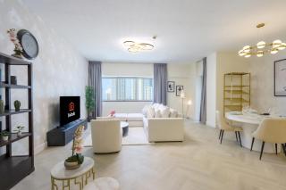 Livbnb Suites - Burj Khalifa View 2BR spacious apt - Dubai - 2