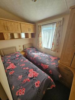 Meadow Lakes 56 - Chapel St. Leonards - 8