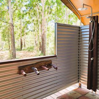 Rossville Retreat - - 3