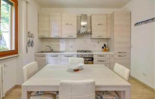 1 Bedroom Lovely Apartment In Camogli - Camogli - 8