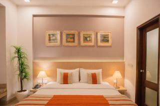 Ahuja Residency Parklane - Gurgaon - 1