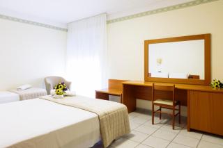 Hotel Leon - Ristorante Al Cavallino Rosso - San Giovanni Rotondo - 5