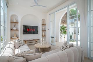 Villa Halo - Exquisite Tropical 3 Bedrooms Villa in Canggu - Canggu - 8