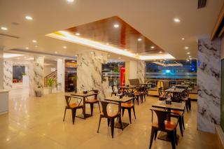 Velvet Luxe Hotel - Jogīkuti - 5