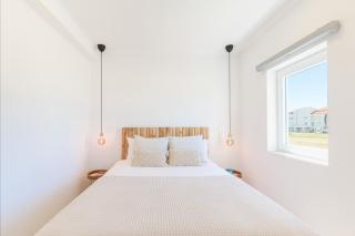 Bela Vista_Cozy Apt With Sea View - Praia da Arrifana - 1