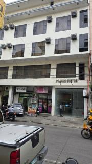 D'Luxe Suites - - 4