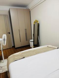 Luxury 1 Bedroom Furnished Apartments In Kilimani - Nairobi - 0