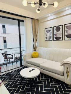 Luxury 1 Bedroom Furnished Apartments In Kilimani - Nairobi - 3