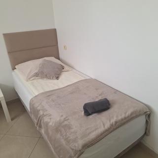 Hostel 11 - Kozienice - 7