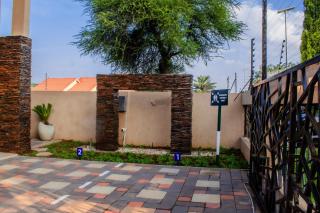 Escapade Lux - Gaborone - 9