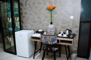 Escapade Lux Guesthouse - 7