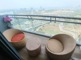 Cloud stays 36th floor - Noida - 8