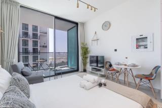 StayShort - A Superb and Amazing Studio in Binghatti Lavender with Balcony - 9