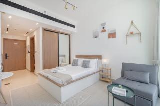 StayShort - A Superb and Amazing Studio in Binghatti Lavender with Balcony - 4