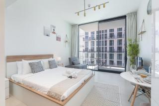 StayShort - A Superb and Amazing Studio in Binghatti Lavender with Balcony - 1