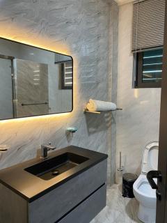 Cozy 2 bed Room - in East legon - Accra - 4