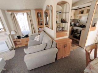 Charming Caravan To Hire At Breydon Water Holiday Park In Norfolk Ref 10003Tc - Belton - 5