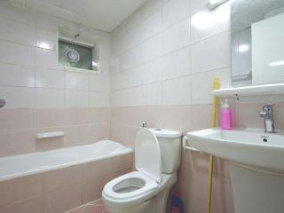 One Master Bedroom Fully Furnished - 2